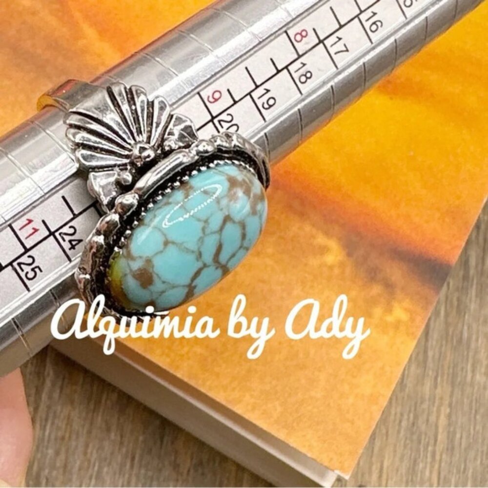 HUGE TURQUOISE SILVER STATEMENT  RING - Picture 2 of 2